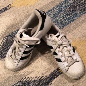 Adidas Superstar Sneakers